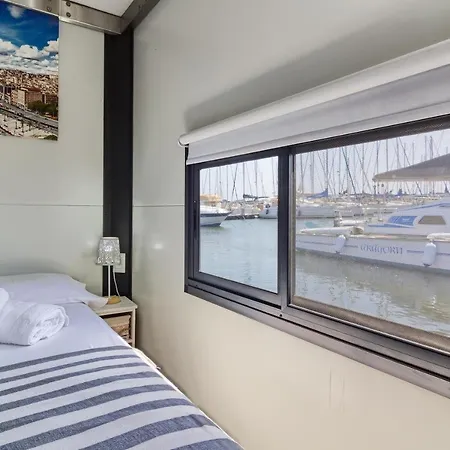 Alba Chiara House Boat דירה *