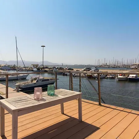 Alba Chiara House Boat דירה *